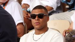 Mbappé vs PSG: l’attaccante denuncia il club per molestie morali