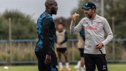 Conte squalificato, il Napoli si affida al “talismano” Stellini col Cagliari: i numeri del vice