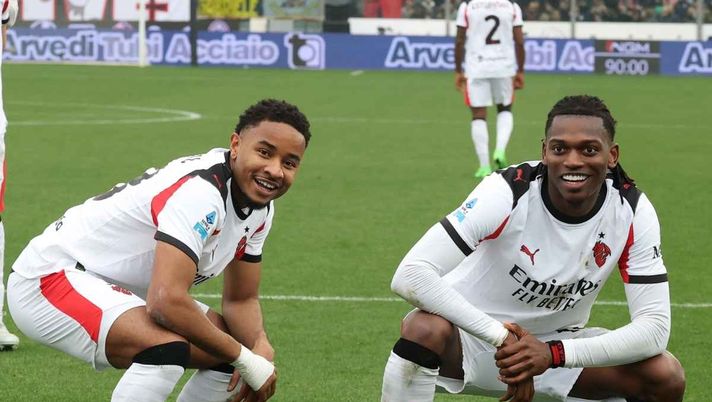 Milan, Leao-Nkunku è la coppia che funziona: i numeri parlano chiaro