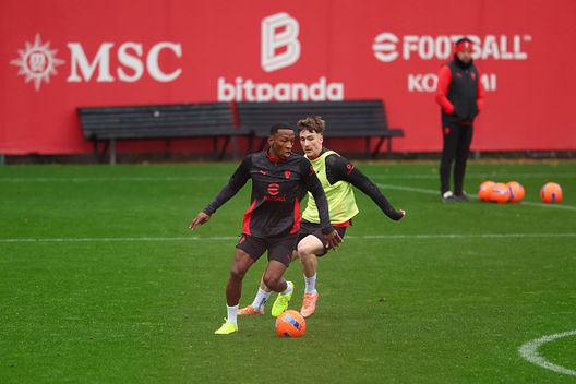 Supercoppa, ultimo allenamento oggi a Milanello prima della partenza Supercoppa, convocati Milan: ok Leao e Fofana, anche 6 giovani fra cui Ibra jr e Vladimirov