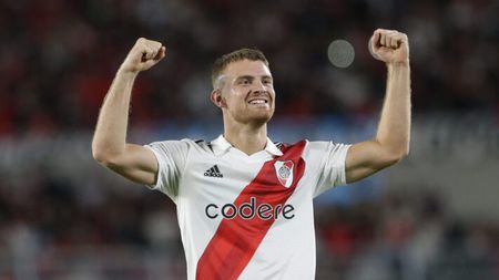 BUENOS AIRES, ARGENTINA - APRIL 13: Lucas Beltran of River Plate celebrates after scoring the team's first goal via penalty during a Liga Profesional 2023 match between River Plate and Gimnasia y Esgrima La Plata at Estadio Mas Monumental Antonio Vespucio Liberti on April 13, 2023 in Buenos Aires, Argentina. (Photo by Daniel Jayo/Getty Images)