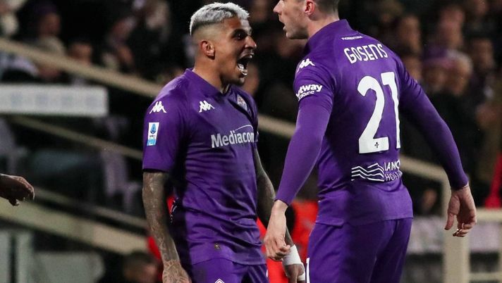 GERMOGLI PH: 28 FEBBRAIO 2025 FIRENZE STADIO ARTEMIO FRANCHI CAMPIONATO SERIE A FIORENTINA VS LECCE NELLA FOTO GOL ESULTANZA GOSENS Fiorentina non brillante ma efficace. Una vittoria è ciò che serviva - immagine 1