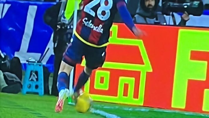 Milan brutto e abulico, ma gol del Bologna irregolari Gol irregolari