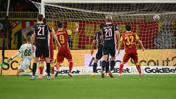 Serie B, nono atto: prima gioia Catanzaro, crollo Venezia - immagine 1