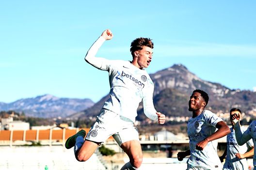 Vecchi: “Vittoria un po’ immeritata, devono liberarsi! In 3 con Chivu, abbiamo 25-30…”- immagine 2