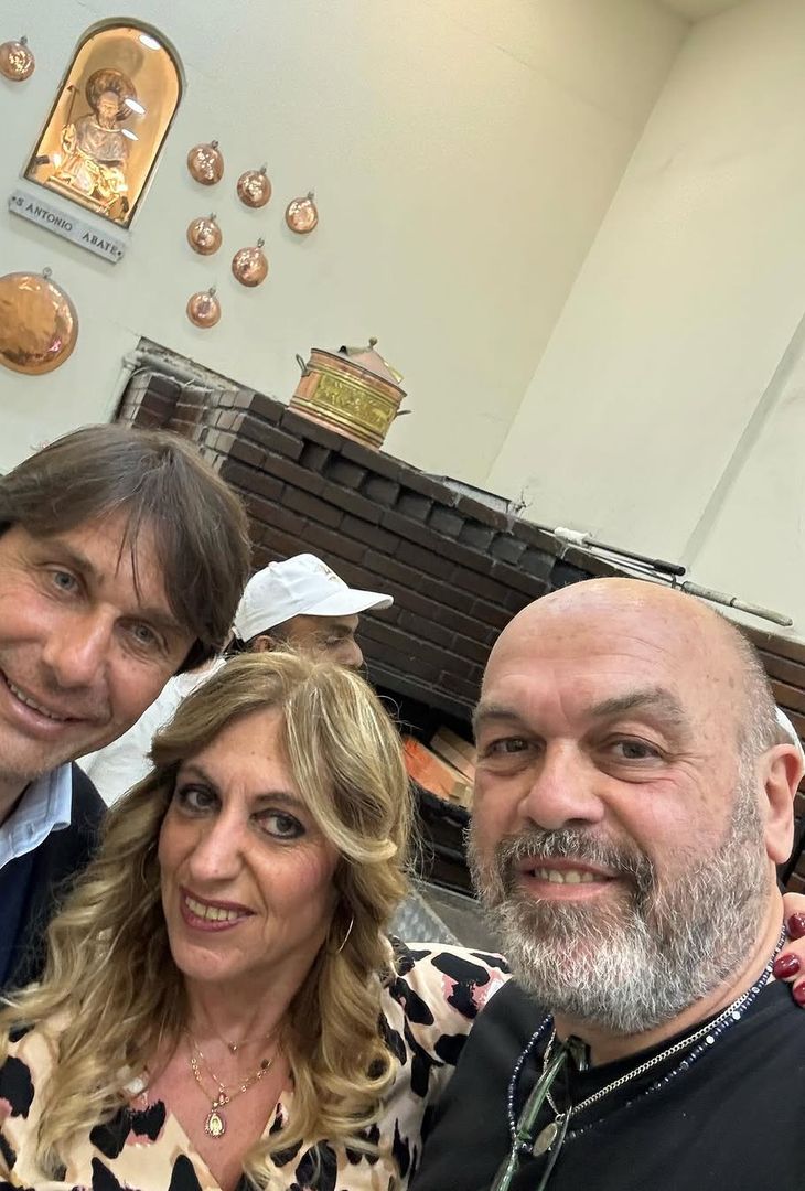 GALLERY Continua il tour gastronomico di Conte: ecco dove è stato ieri sera - immagine 2