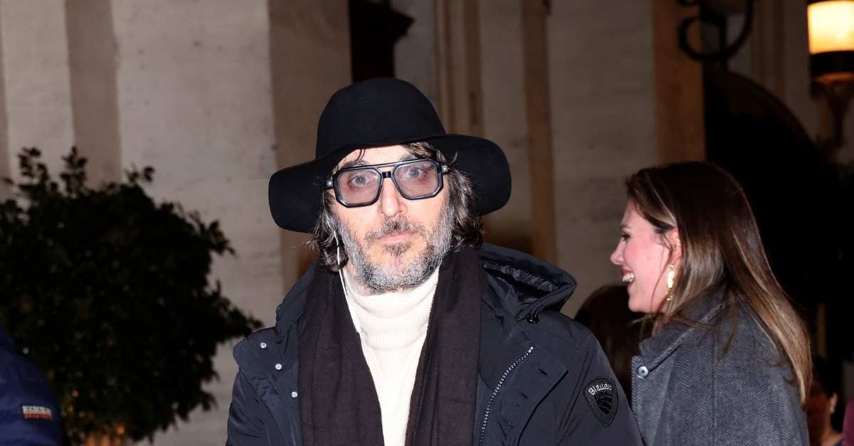 Milan, Cruciani: “Attaccare Allegri è ridicolo e penoso. Sta facendo un miracolo”