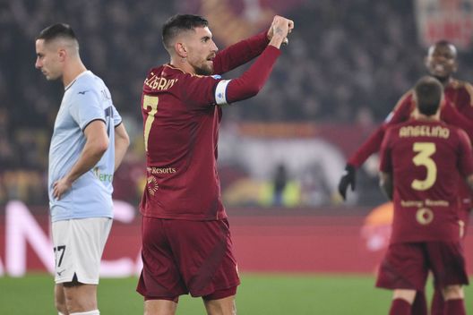Il derby della capitale è giallorosso! La Roma batte la Lazio 2-0- immagine 4