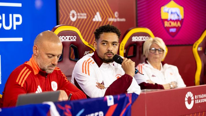 Roma, Rensch a Trigoria: incontro con i giovani della Philadelphia Junior Cup - immagine 1