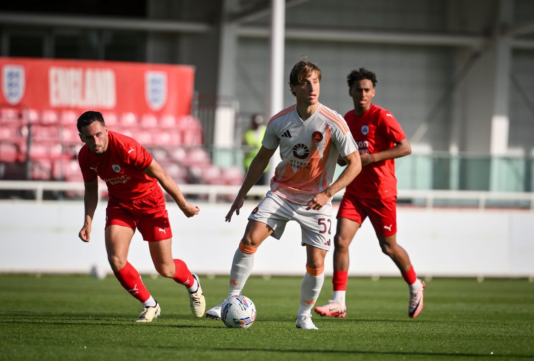 Barnsley-Roma 0-4 – FOTO GALLERY - immagine 23