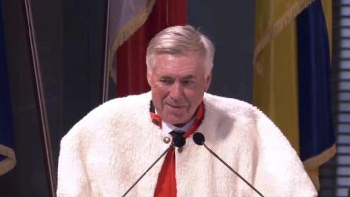 Laurea ad honorem per Ancelotti: “Il calcio mi ha aiutato ad avere rispetto”  Laurea ad honorem per Ancelotti: “Il calcio mi ha aiutato ad avere rispetto” - immagine 1