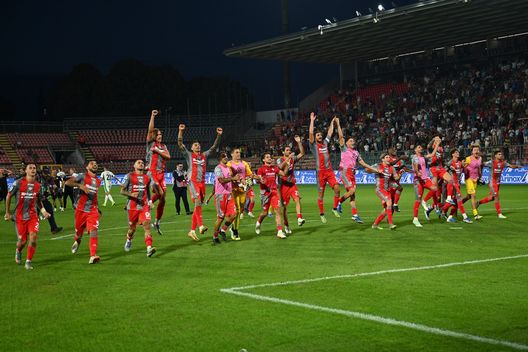 Cremonese, Nicola mantiene la calma: “Due vittorie non spostano l’obiettivo. Restiamo con i piedi per terra”- immagine 2