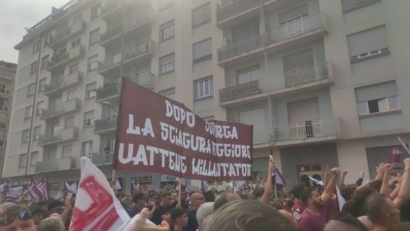 Torino, la marcia contro Cairo: rivivi la diretta - immagine 6
