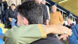 Il gesto di Spalletti: abbraccio da brividi con un tifoso del Napoli al Castellani