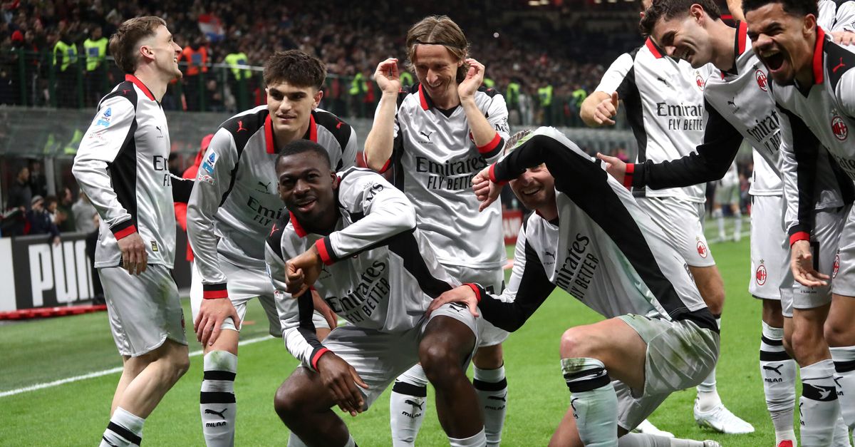 Tacchinardi ridimensiona il Milan: "Ha solo tre grandi giocatori, il Napoli è più forte"