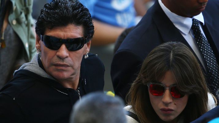 Morte Maradona, la figlia Gianinna in lacrime: “Papà fu ucciso da un medico” - immagine 1