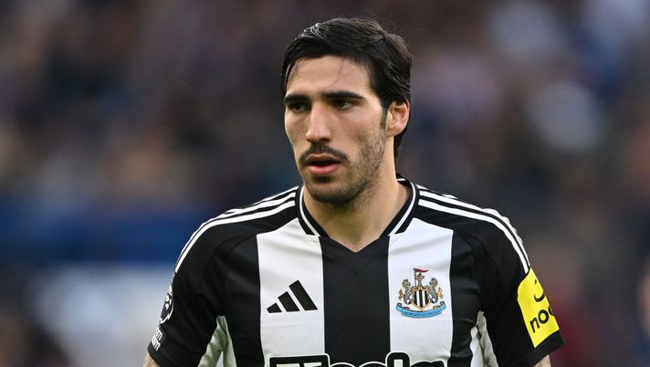 Sandro Tonali, centrocampista del Newcastle. (Foto di Mike Hewitt/Getty Images) Newcastle Burnley