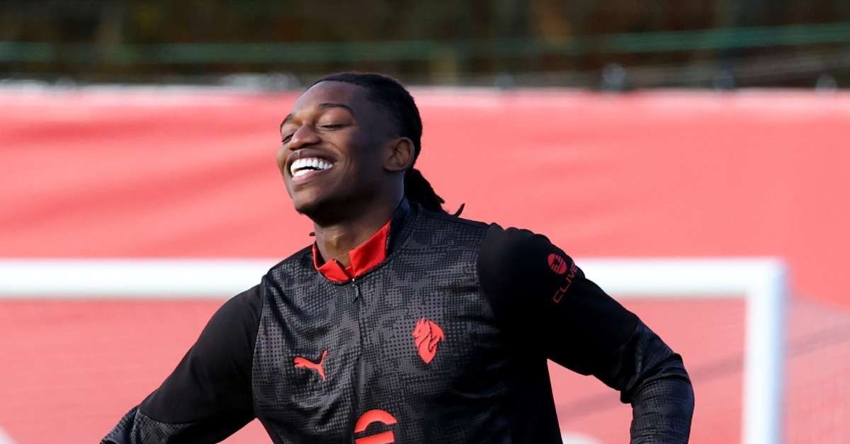 Ravezzani chiaro con Leao: “Serve che non sia sporadico”. Poi il dubbio sul ritorno di Rabiot