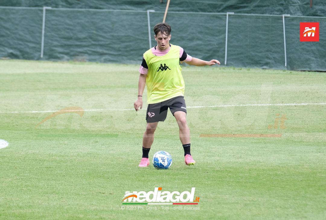 FOTO PALERMO, verso il Cagliari: test con l’Under 17 (GALLERY) - immagine 12