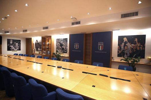 Nuovo ct Italia? Di Marzio: “I nomi per la panchina e poi Maldini o Del Piero nello staff”- immagine 2
