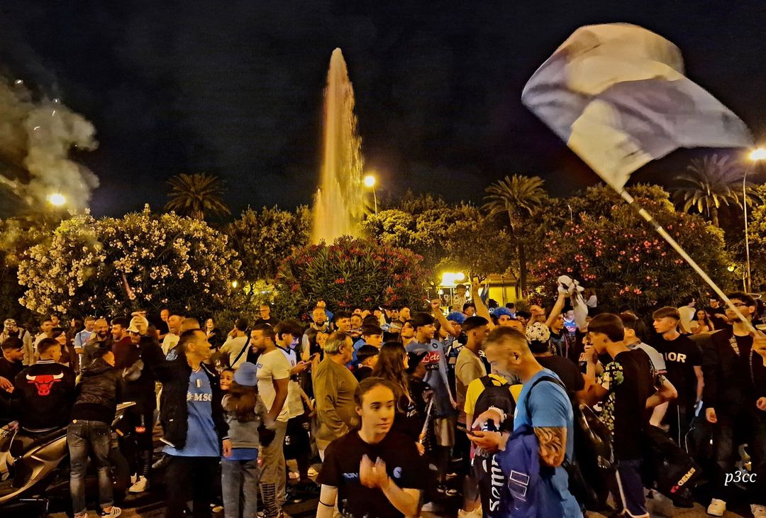 GALLERY Taranto azzurra, le foto della festa scudetto per il Napoli - immagine 4