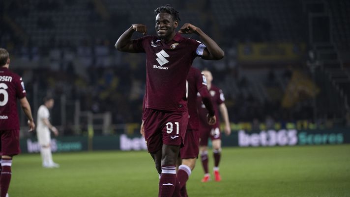 Zapata torna a lasciare il segno e scala la classifica: superato Higuain in Serie A - immagine 1