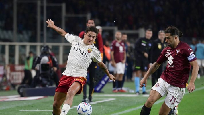 La Roma scappa, Zapata la riprende. A Torino un pari che a Mou non piace - immagine 1