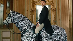 “Ritratto di famiglia”, il pazzo spot di Juventus e Adidas | VIDEO