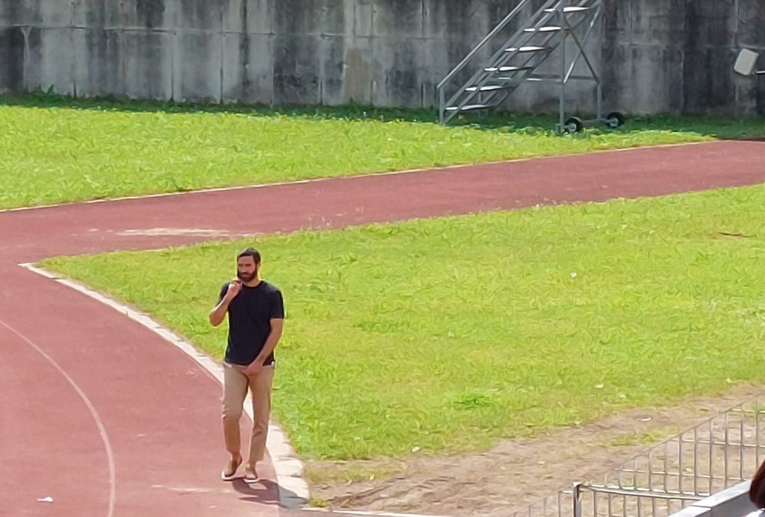 Il club manager azzurro fa le veci del DS questa mattina al campo di Carciato