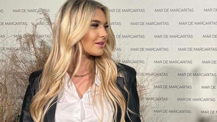 Chanel Totti compie 18 anni: ecco la sorpresa di papà Francesco Chanel Totti compie 18 anni: ecco la sorpresa di papà Francesco - immagine 1