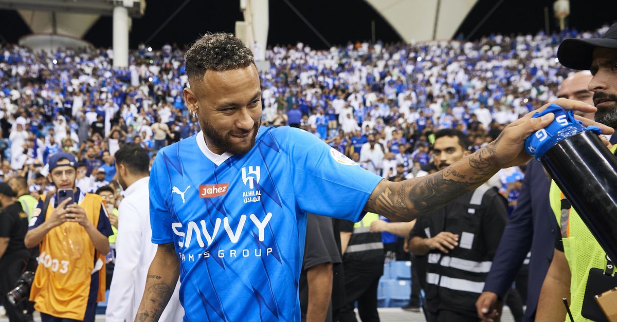 Neymar e il Santos: rinnovo lampo, futuro già scritto? Neymar e il Santos: rinnovo lampo, futuro già scritto?