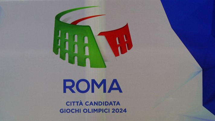 ROME, ITALY - FEBRUARY 17:  Italian Olympic Committee (CONI) President Giovanni Malago' unveils Rome's bid for the 2024 Summer Olympic Games at Palazzo dei Congressi in Rome, Italy.  (Photo by Paolo Bruno/Getty Images)  Maccarani torna in Giunta dopo l’autosospensione: stop dopo denunce per abusi psicologici - immagine 1