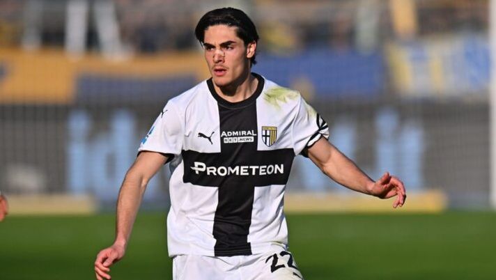 Cagliari, tre club sulle tracce di Zortea. Le ultime su Cacace, Ambrosino e Cancellieri - immagine 1