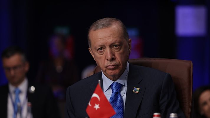 “Che non si ripeta più”, il derby di Istanbul annullato a Riad: tuona il presidente Erdogan - immagine 1