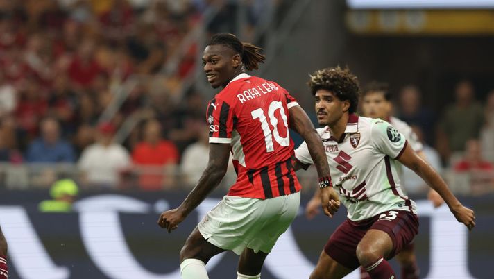 MILAN, ITALY - AUGUST 17: Rafael Leao of AC Milan in action during the Serie A match between AC Milan and Torino at Stadio Giuseppe Meazza on August 17, 2024 in Milan, Italy. (Photo by Claudio Villa/AC Milan via Getty Images) milan-torino