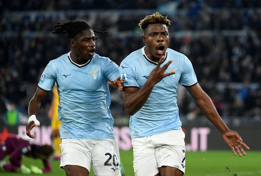 Dele-Bashiru e Tchaouna