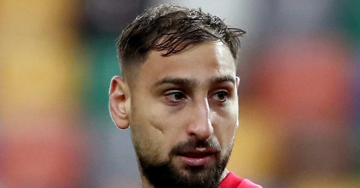 Milan, senti Donnarumma: “Svolta con Allegri. Scudetto? Ho parlato con chi conosco e …” Milan, senti Donnarumma: “Svolta con Allegri. Scudetto? Ho parlato con chi conosco e …”