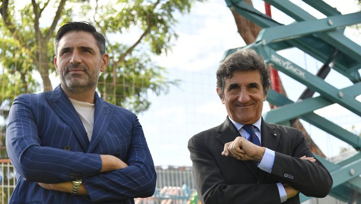 MONACO, MONACO - JULY 30: (L-R) Davide Vagnati of Torino FC and Urbano Cairo President of Torino FC during the friendly match between Monaco and Torino at AS Monaco FC Performance Center on July 30, 2025 in Monaco, Monaco. (Photo by Stefano Guidi - Torino FC/Torino FC 1906 via Getty Images) Torino, da Adams a Bellanova: i migliori 5 acquisti di Davide Vagnati- immagine 2