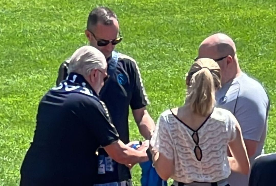 GALLERY Dimaro day 4, De Laurentiis in mezzo ai tifosi: firme ed autografi a Carciato- immagine 1