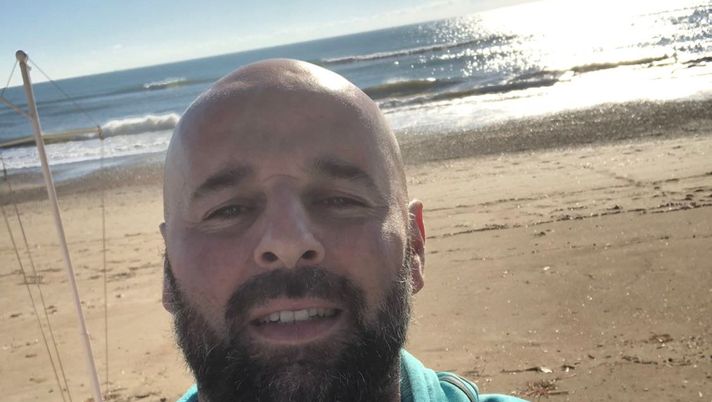 Le Loro storie, Roberto Stellone: “Il lunedì non riuscivo ad alzarmi dal letto, ma il sorriso non l’ho perso” - immagine 1
