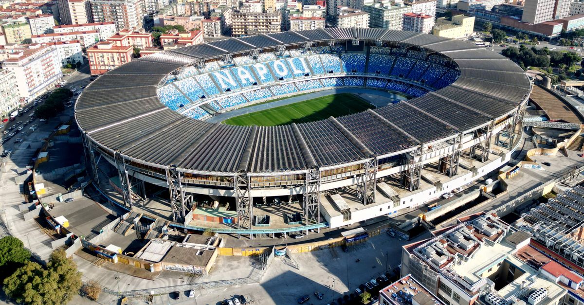 Abbonamenti Napoli esauriti in pochi minuti: 25.000 tifosi già pronti per la nuova stagione