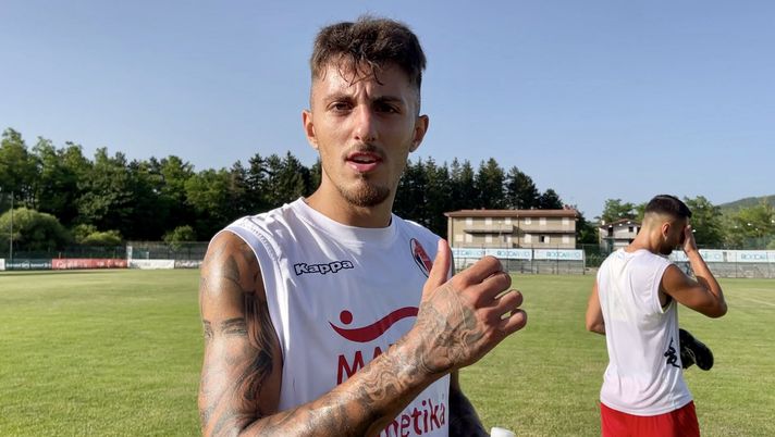 Bari, Nasti rivela: “Mi ispiro a Icardi, se possibile prenderò la numero 9” Bari, Nasti rivela: “Mi ispiro a Icardi, se possibile prenderò la numero 9” - immagine 1