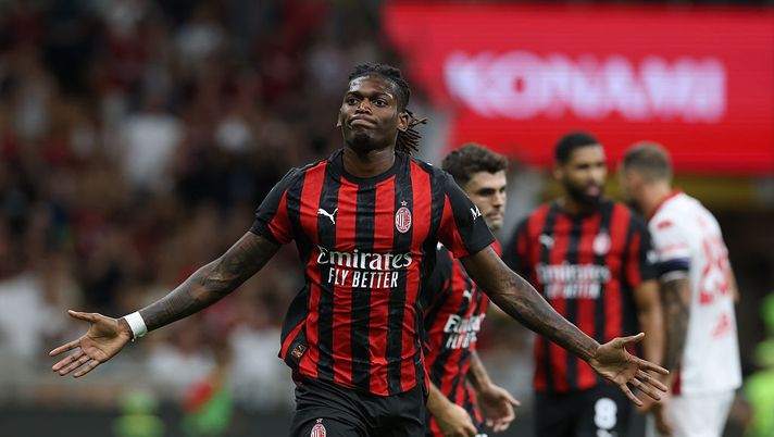 leao-post-instagram-trust-god-plan-maglia-bianca-messaggio