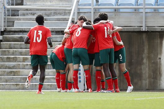 Il Portogallo U17 festeggia un autogol segnato da Elias Vali Fard della Germania U17 durante l'amichevole all'Estadio do Algarve il 19 febbraio 2025. (Foto di Luis Branca/Getty Images per DFB) Portogallo Cristiano Ronaldo