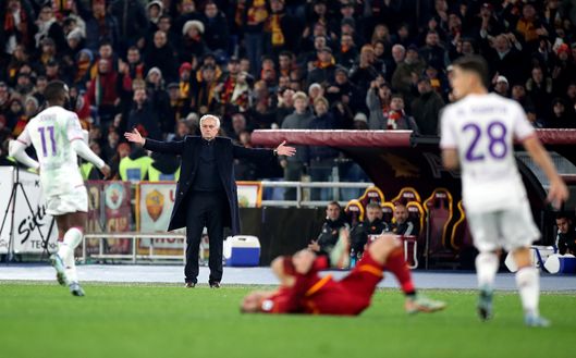 Mourinho, parla il raccattapalle: “Niente di strano, lo avrebbero fatto tutti”- immagine 2