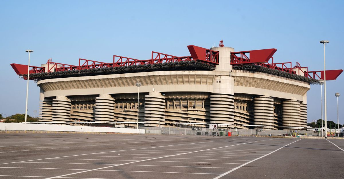 Nuovo Stadio Milan ed Inter, Slitta il rogito: tutto rinviato alla prossima settimana Nuovo Stadio Milan ed Inter, Slitta il rogito: tutto rinviato alla prossima settimana