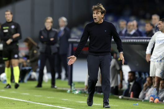 Conte è entrato nel cuore dei suoi e ha ritrovato il vecchio Napoli: le pagelle- immagine 2