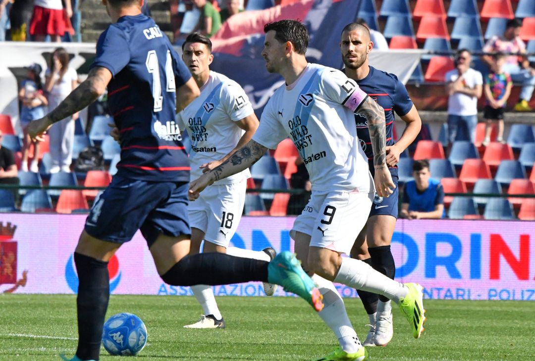 FOTO Cosenza-Palermo 1-1, 33ª giornata Serie B 2023-2024 (GALLERY) - immagine 20