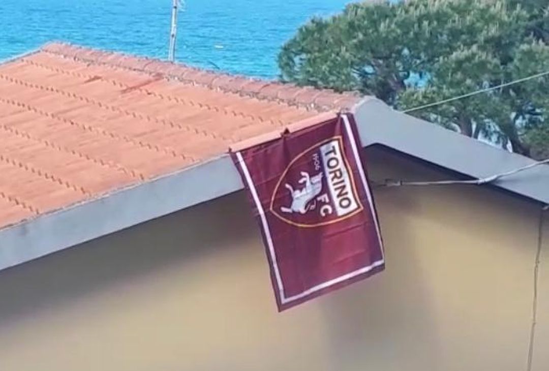 Fotogallery 3 – Il 4 maggio a casa, le foto dei tifosi granata - immagine 21