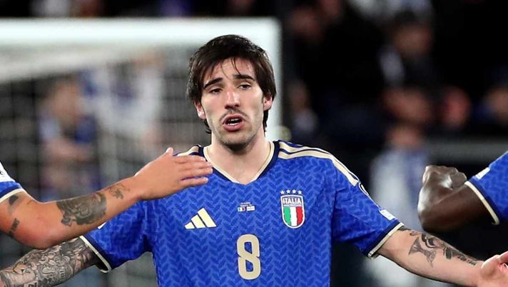 Italia, Capello: 'Tonali mi ha fatto alzare dal divano. Donnarumma ...'